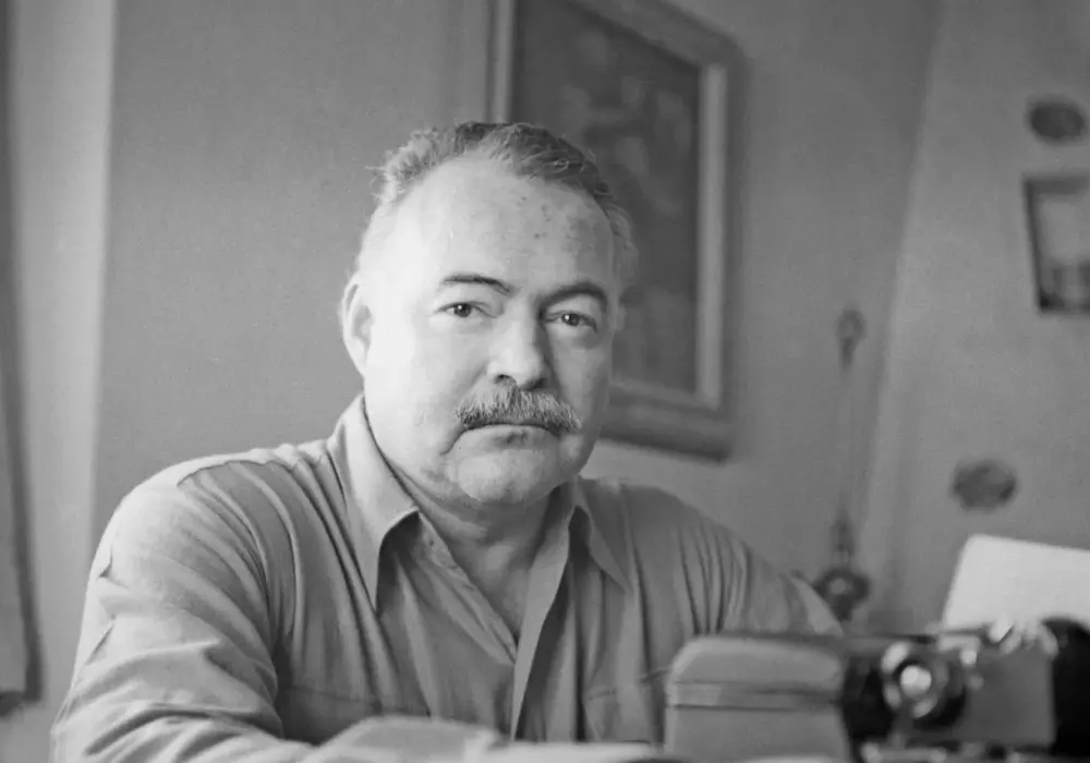 Ernest Hemingway - poznaj autora książki Stary człowiek i morze i jego dzieło