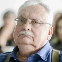 Poznaj prawdziwego autora książki Wiedźmin - fascynująca historia pisarza