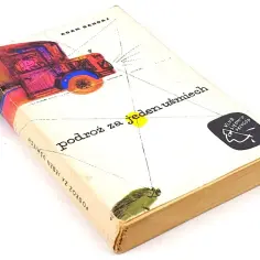 Autor książki Podróż za jeden uśmiech - poznaj twórcę kultowej powieści