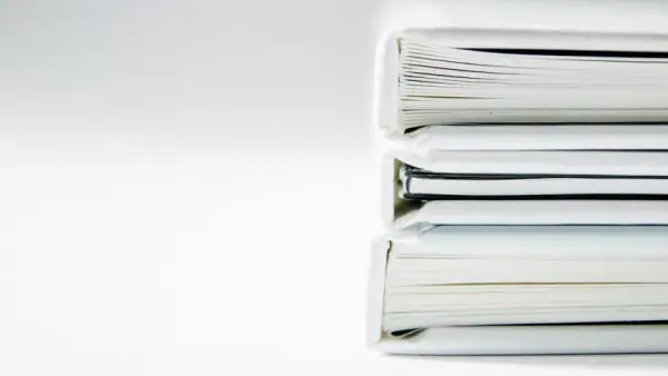 Legalne źródła książek online: Bezpieczne sposoby ściągania ebooków bez ryzyka
